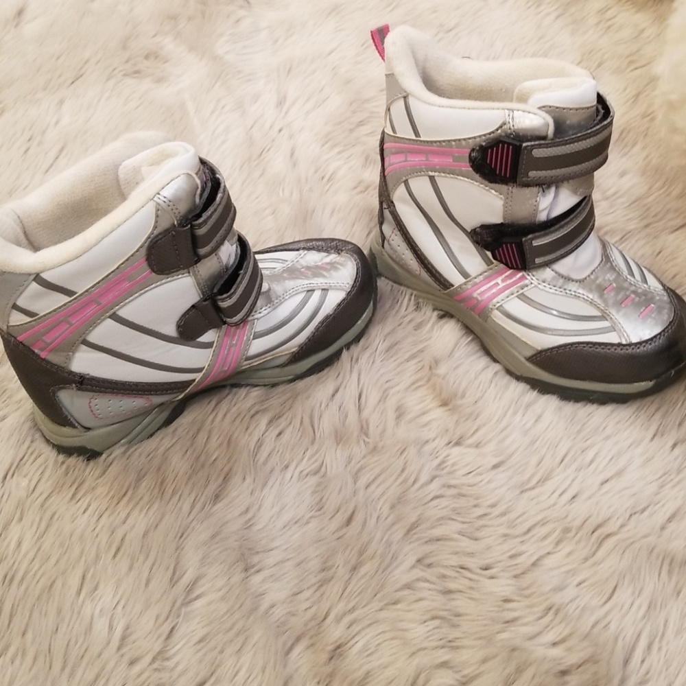 Girls winter boots